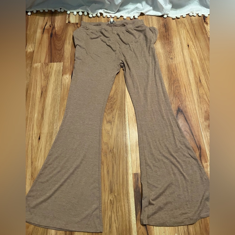 Flare leggings